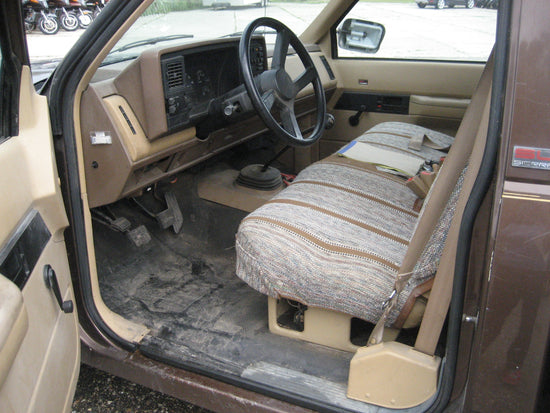 Image Title 1988 GMC 1500 Sierra Long Box 8' Pickup V6  3 Speedo